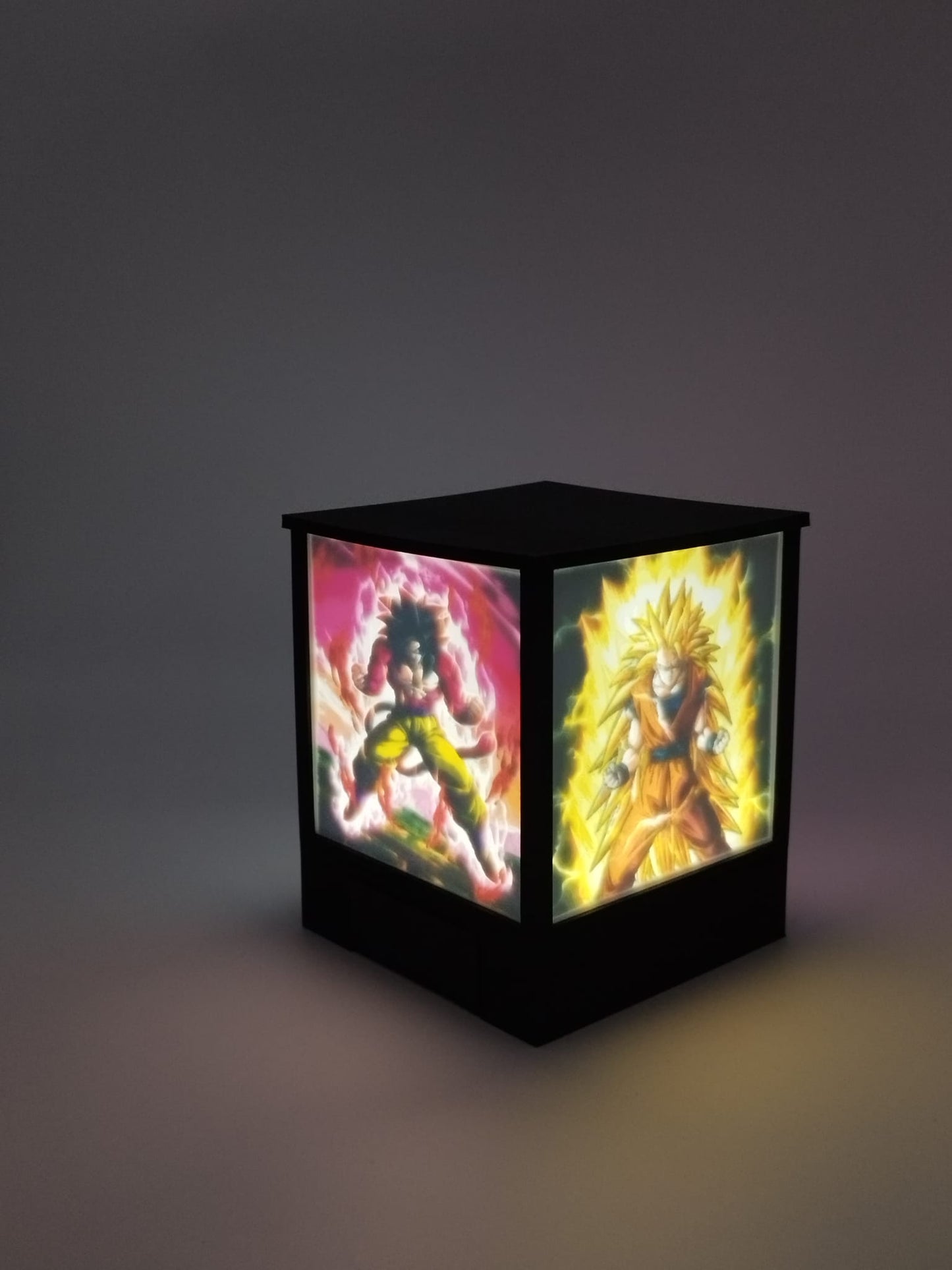 Lámpara Cubo Dragon Ball